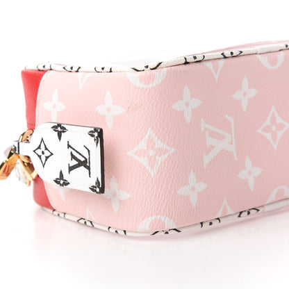 Louis Vuitton Monogram Giant Beach Pouch Rouge 6 of 11