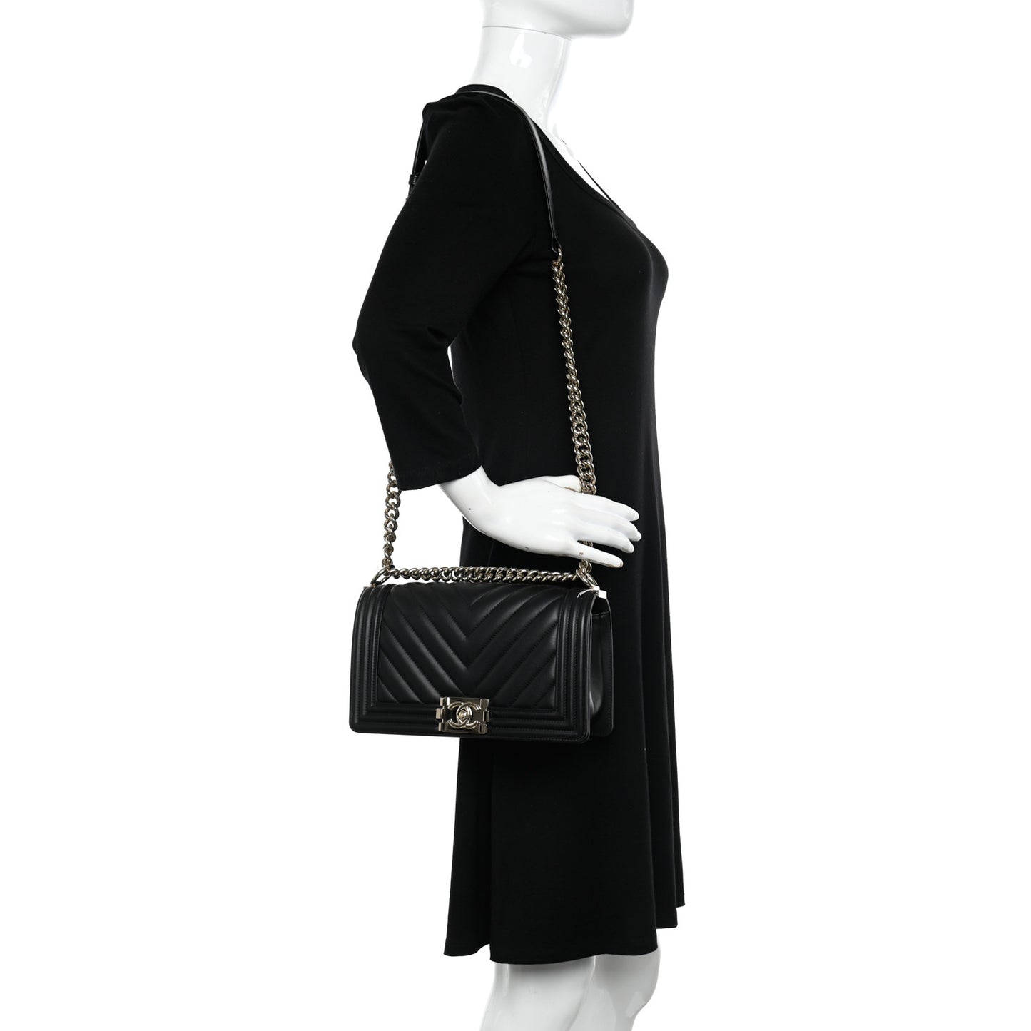 Lambskin Chevron Quilted Medium Boy Flap Black
