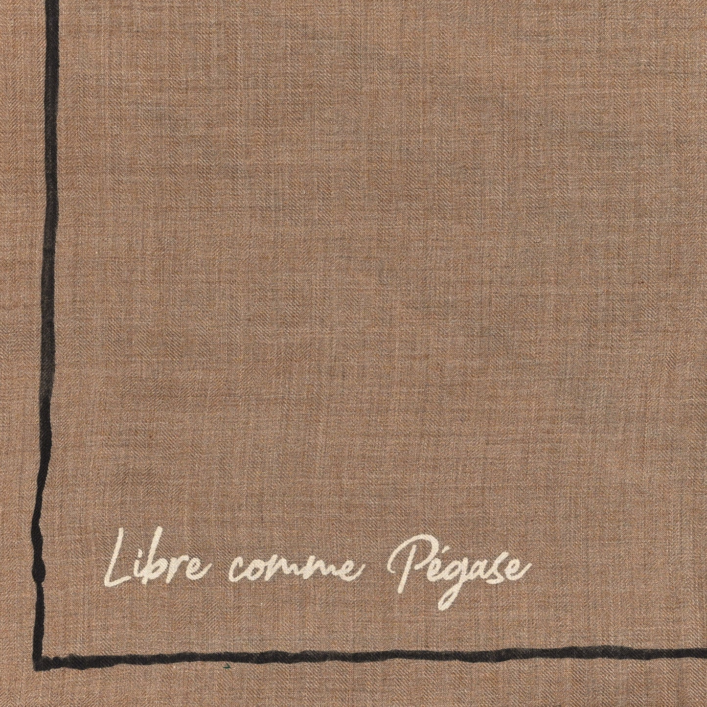 Cashmere Silk Libre Comme Pegase Shawl 140 Caramel Creme Black