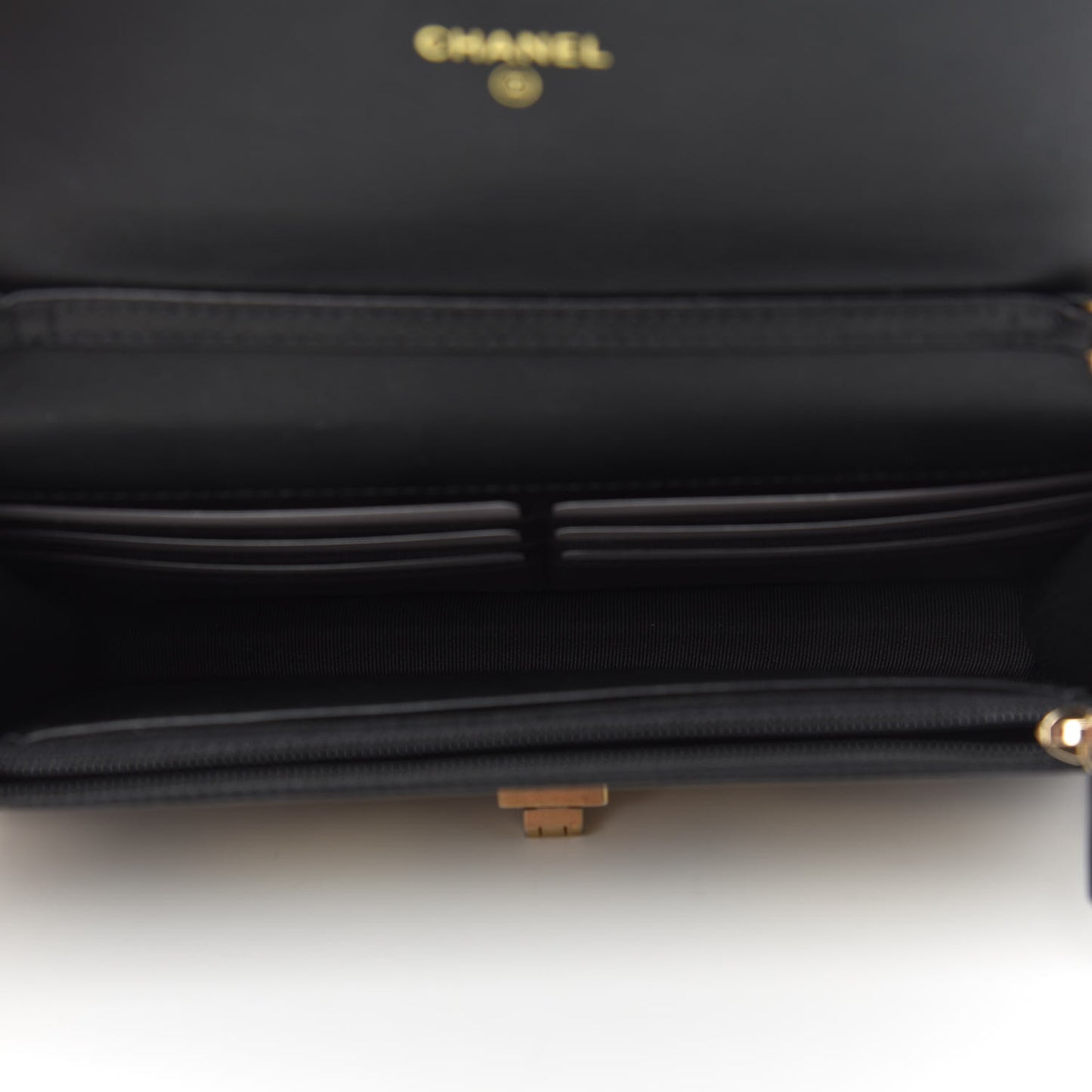 Calfskin Crocodile Embossed Graffiti 2.55 Cocodile Reissue Wallet On Chain WOC Black Gold