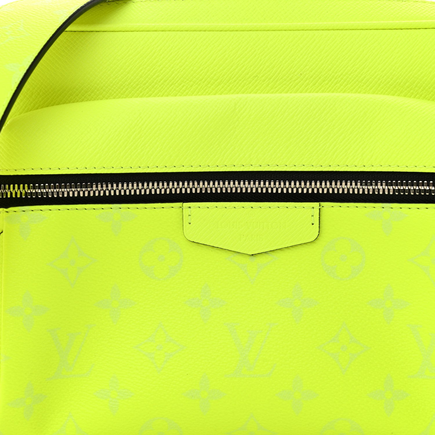 Louis Vuitton Taigarama Outdoor Messenger Yellow 7 of 9