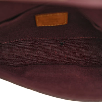 Louis Vuitton Monogram Favorite PM 5 of 22