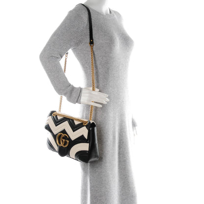 Gucci Calfskin Matelasse Medium GG Marmont Shoulder Bag Black White 2 of 7