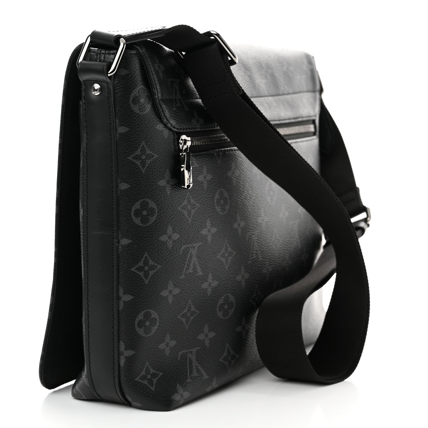 Louis Vuitton Monogram Eclipse District MM 3 of 12