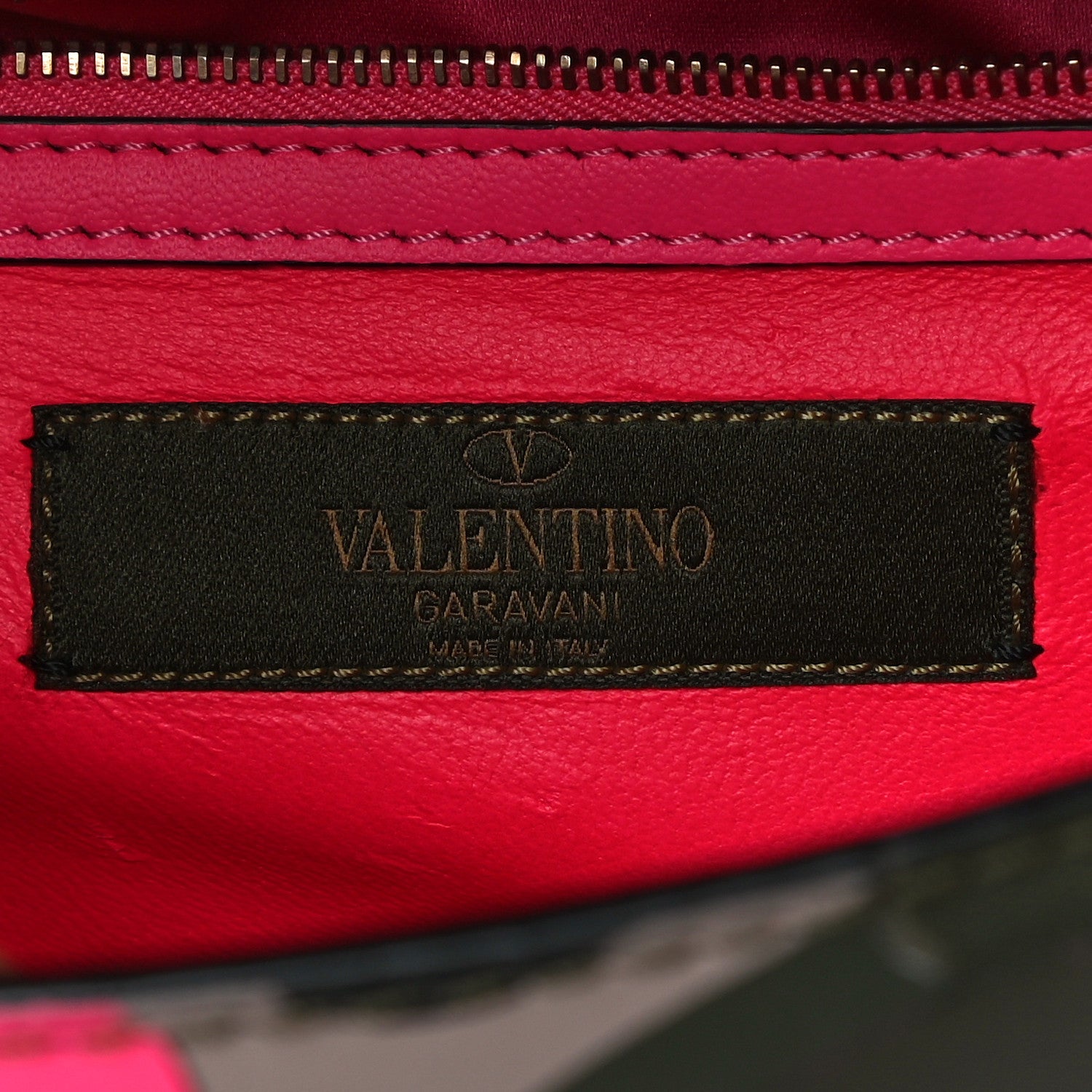 Valentino Garavani Nappa Canvas Camouflage Medium Glam Lock Rockstud Flap Fuxia Fluo 6 of 14