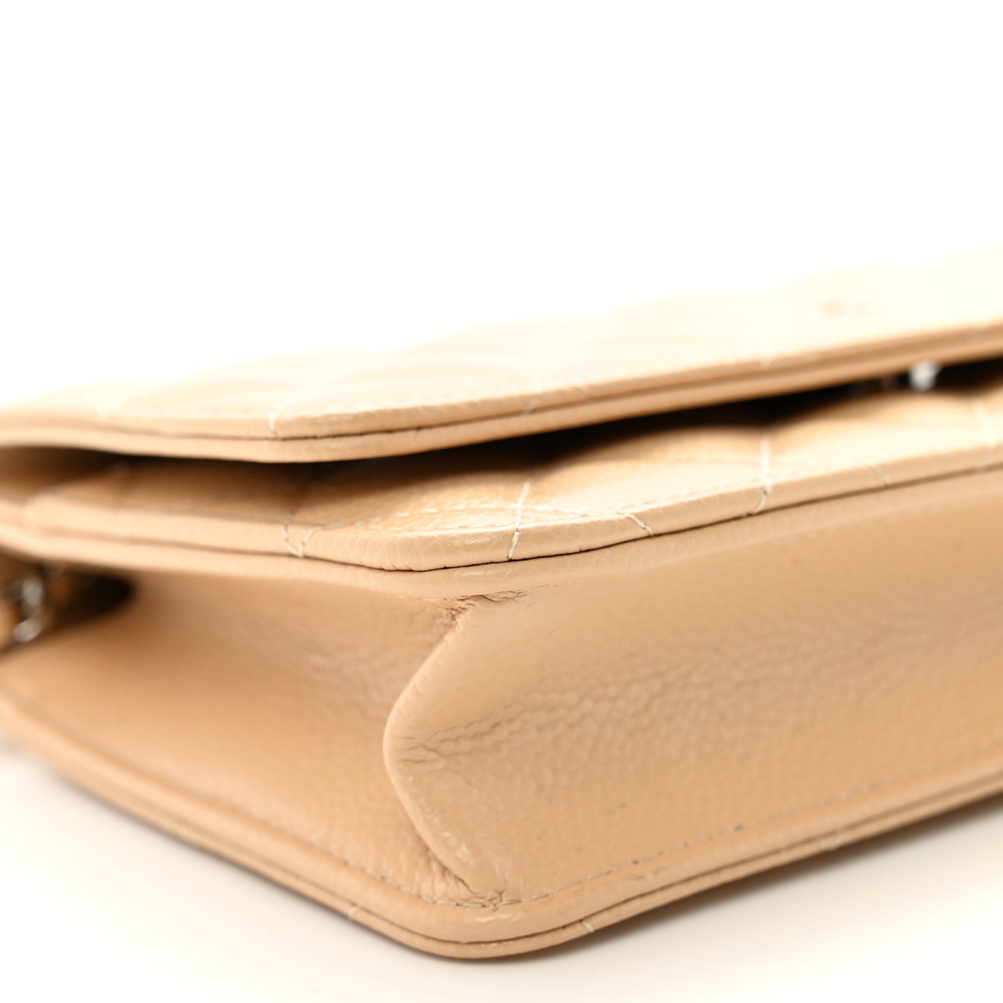 Caviar Quilted Wallet on Chain WOC Beige