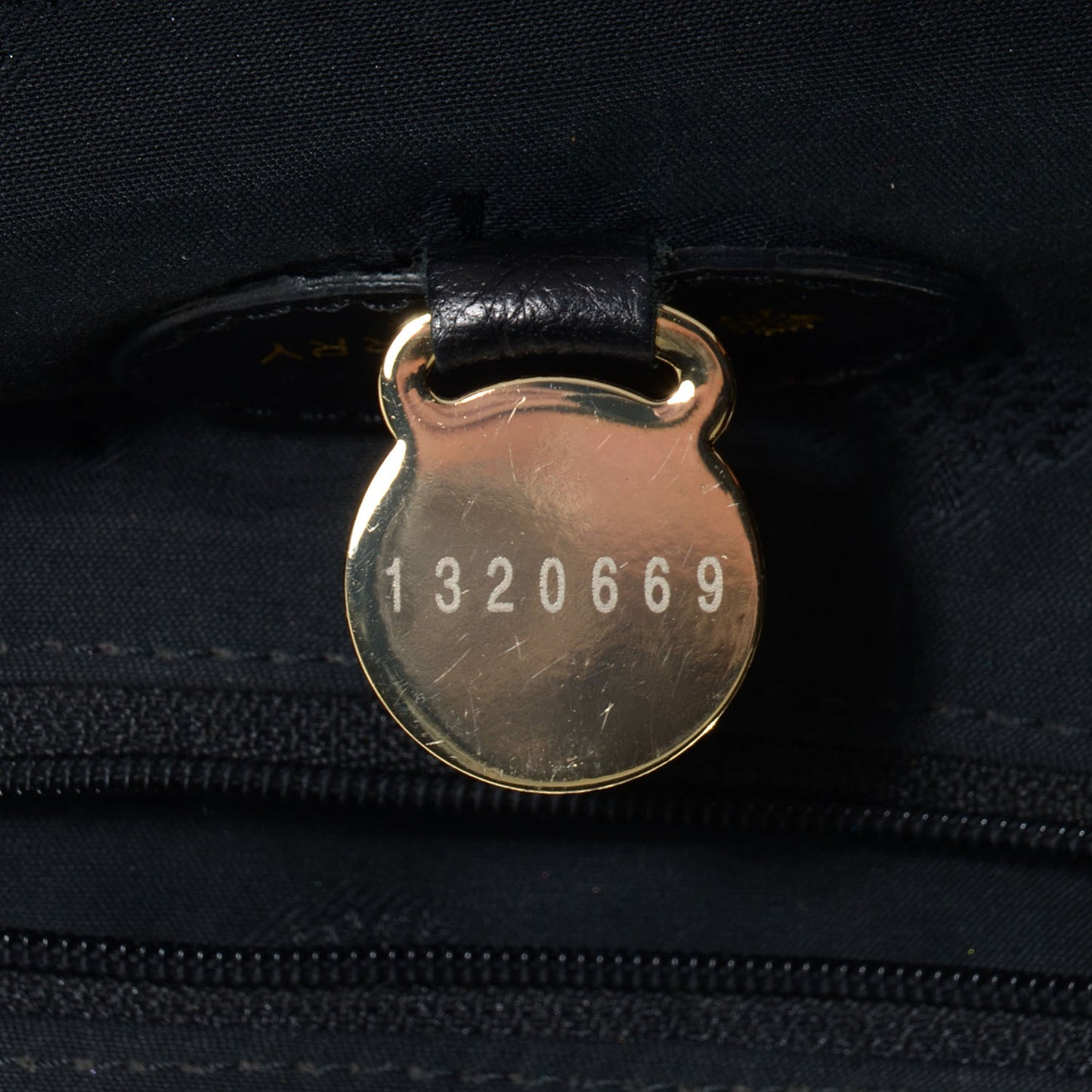 Smooth Leather Taylor Satchel Black