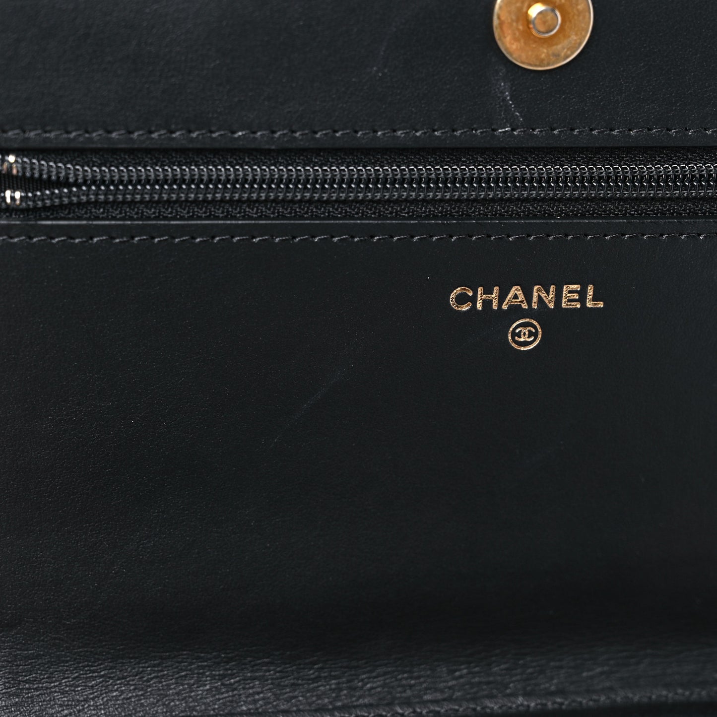 Caviar Quilted Boy Wallet On Chain WOC Black