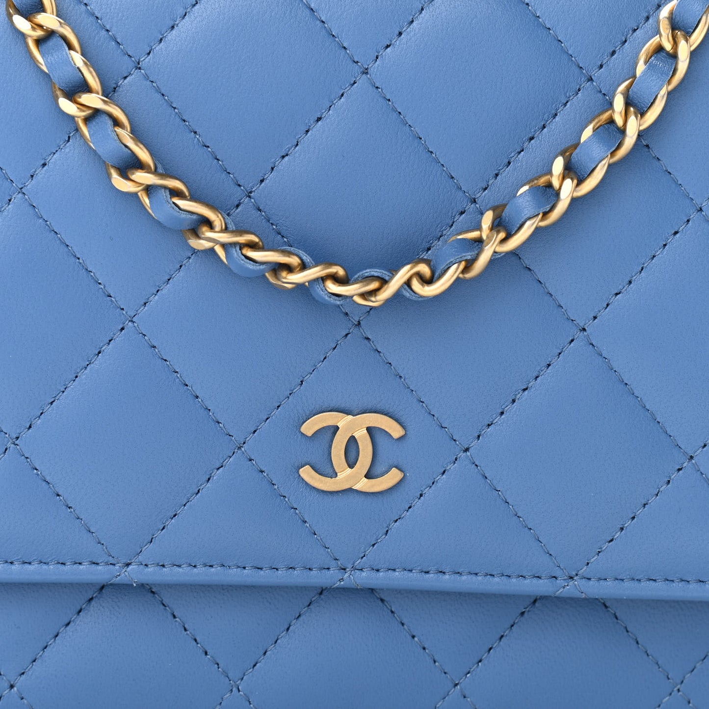 Lambskin Quilted Wallet On Chain WOC Blue
