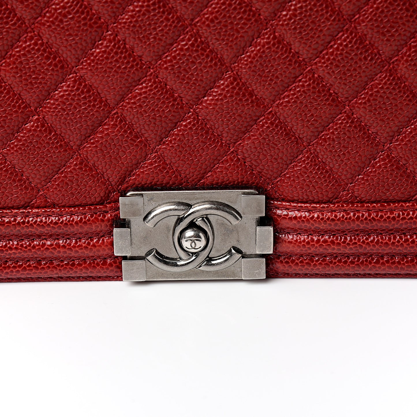 Caviar Quilted New Medium Boy Flap Dark Red