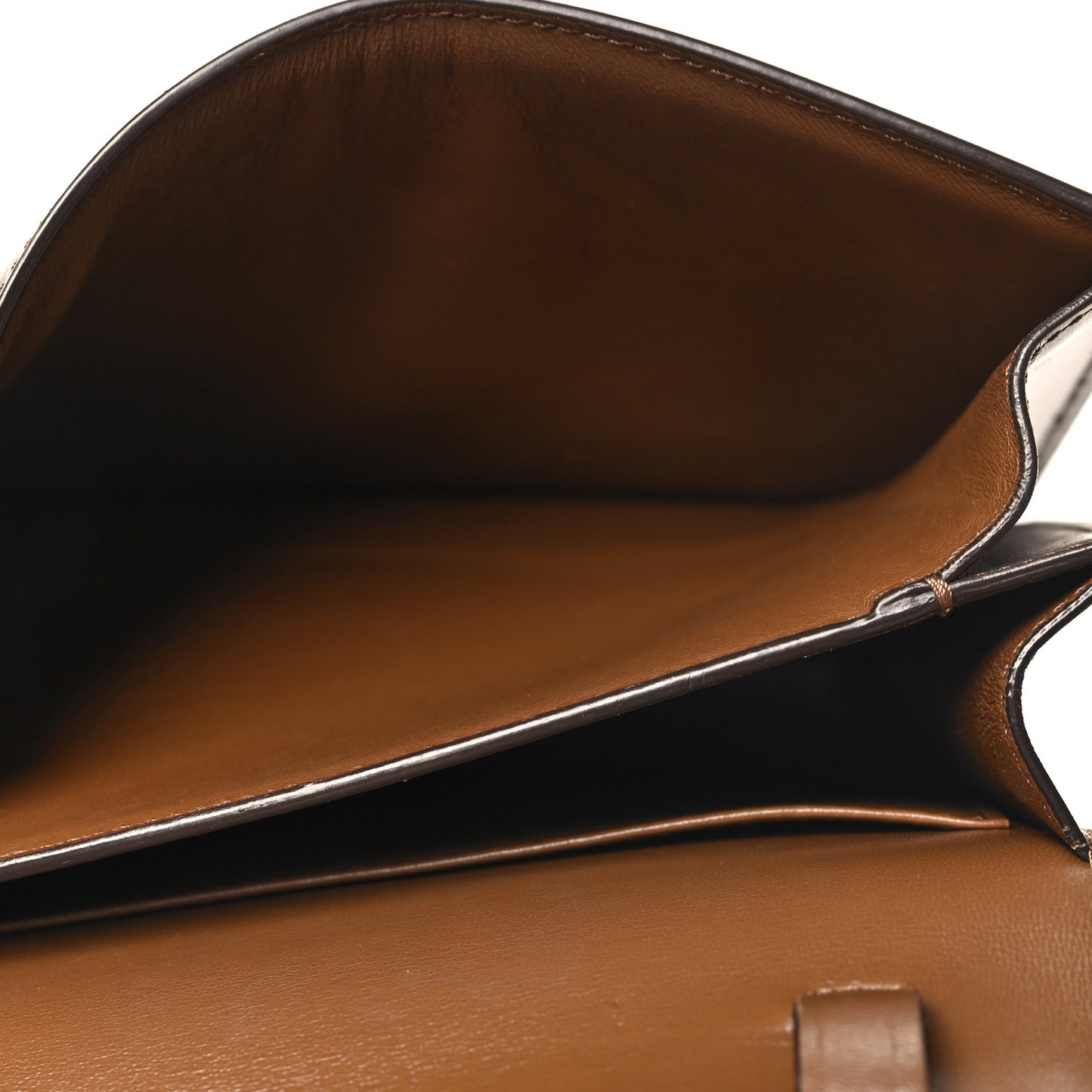 Box Calfskin Teen Classic Box Flap Bag Camel