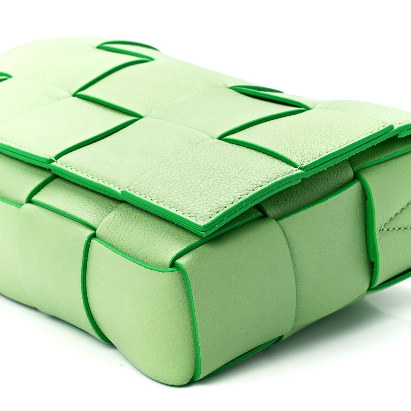 Grained Calfskin Maxi Intrecciato Cassette Crossbody Bag Pistachio