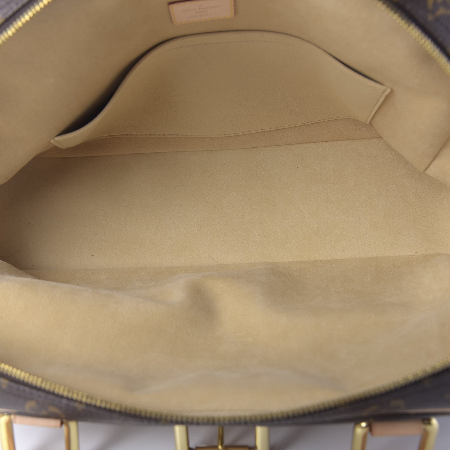 Louis Vuitton Monogram Manhattan GM 5 of 10