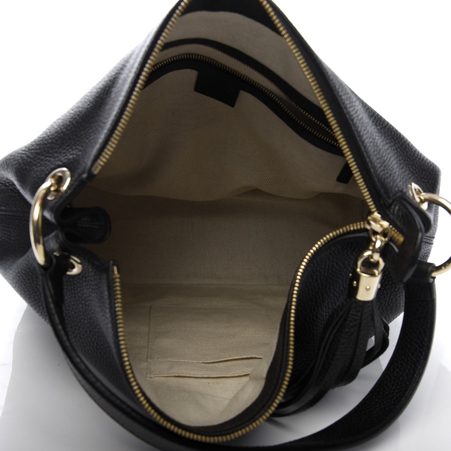 Pebbled Calfskin Large Soho Hobo Black