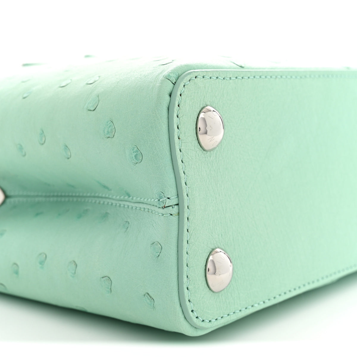 Louis Vuitton Ostrich Capucines BB Vert Celadon 8 of 9