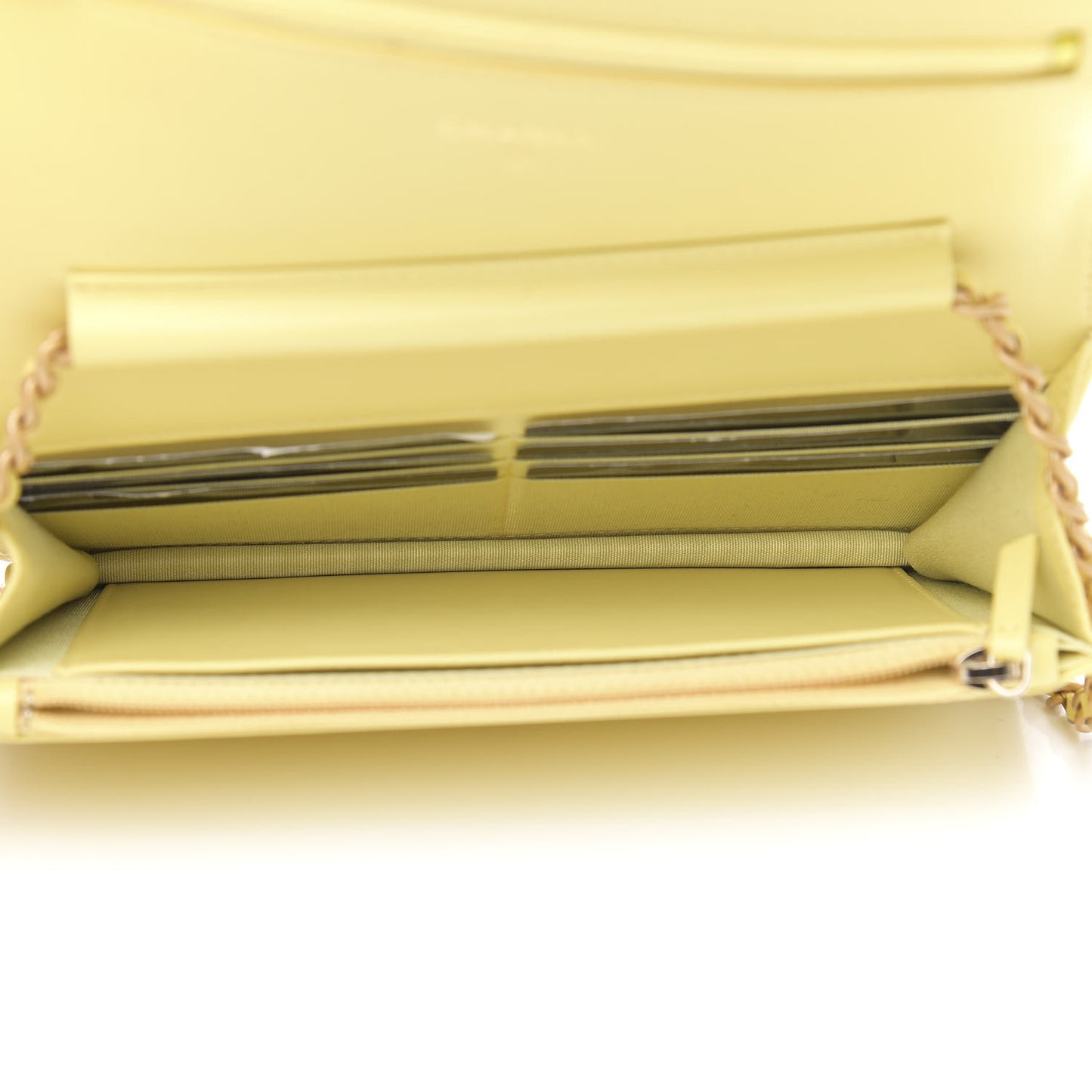 Caviar Quilted CC Filigree Wallet On Chain WOC Yellow