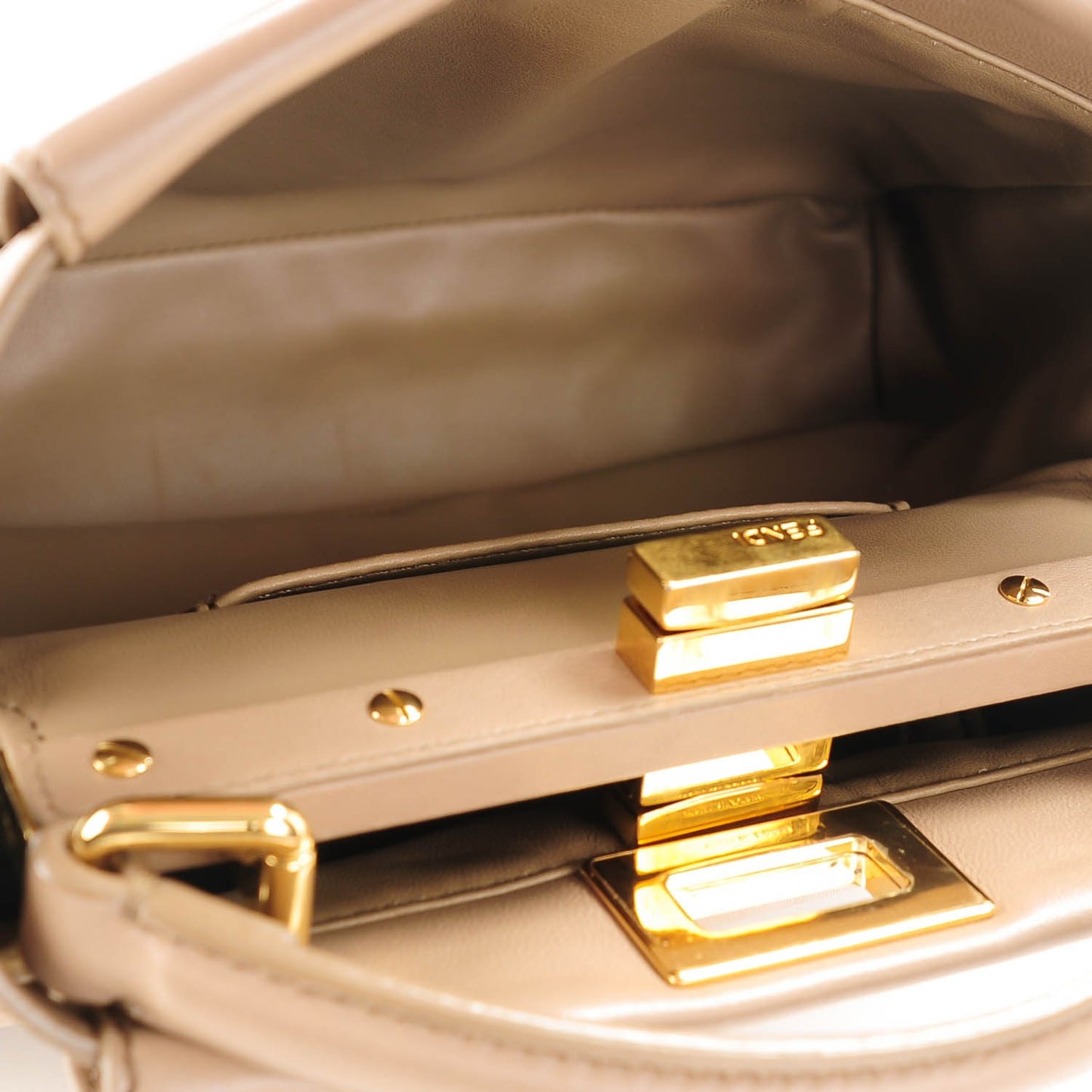 Nappa Mini Peekaboo Iconic Satchel Ratmusquet