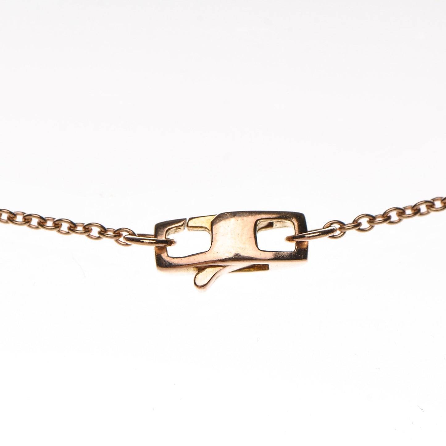 18K Yellow Gold Empreinte Pendant Necklace