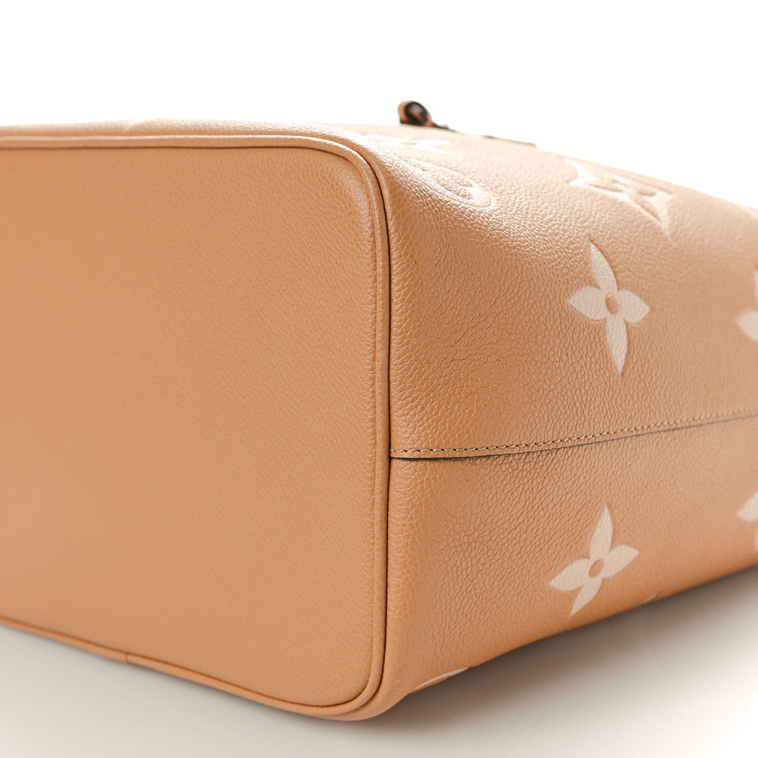 Louis Vuitton Empreinte Monogram Giant Neonoe MM Arizona Beige 10 of 11