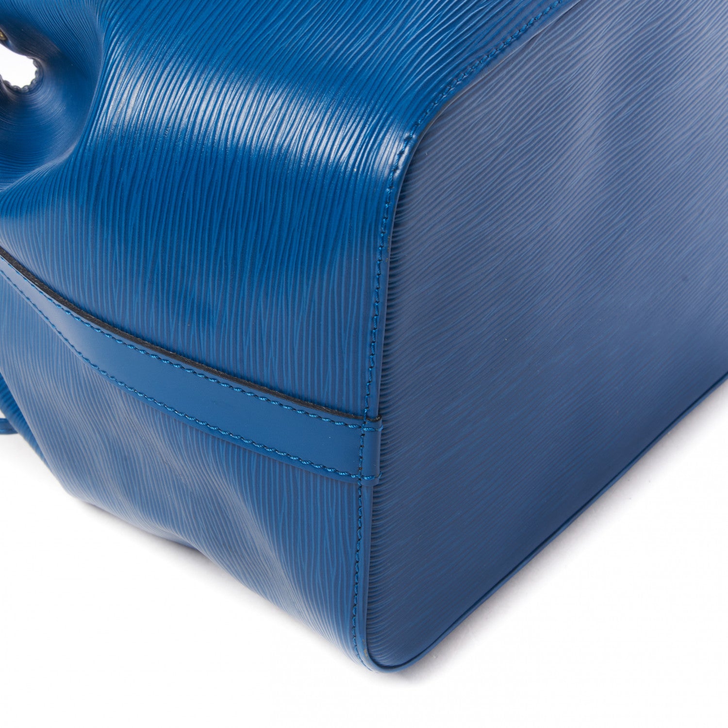 Louis Vuitton Epi Petit Noe Toledo 5 of 8