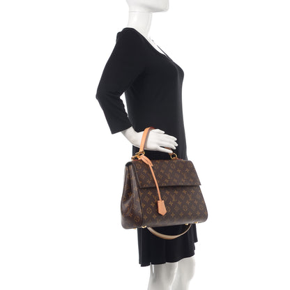 Louis Vuitton Monogram Cluny MM Papyrus Creme 2 of 10