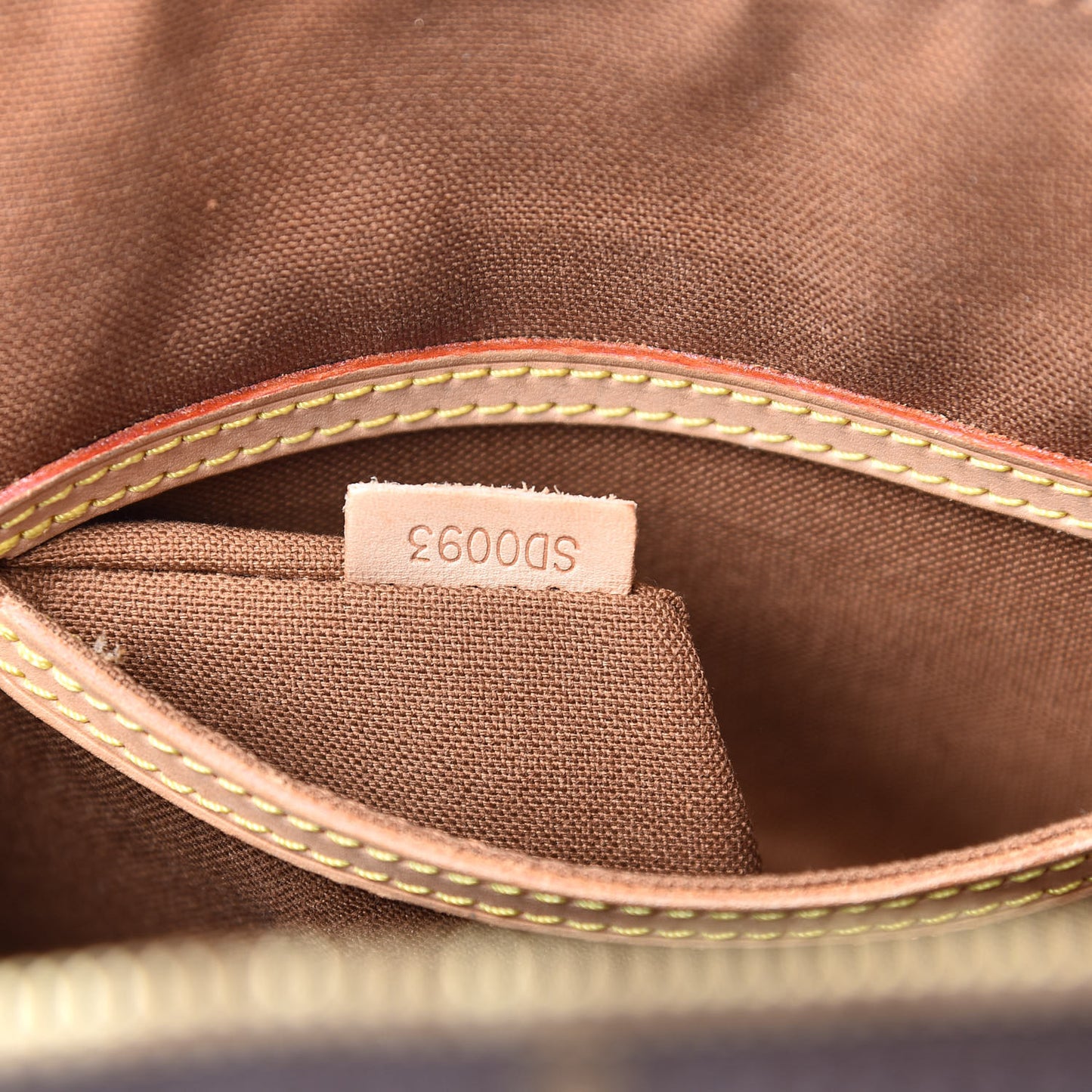 Monogram Alma PM