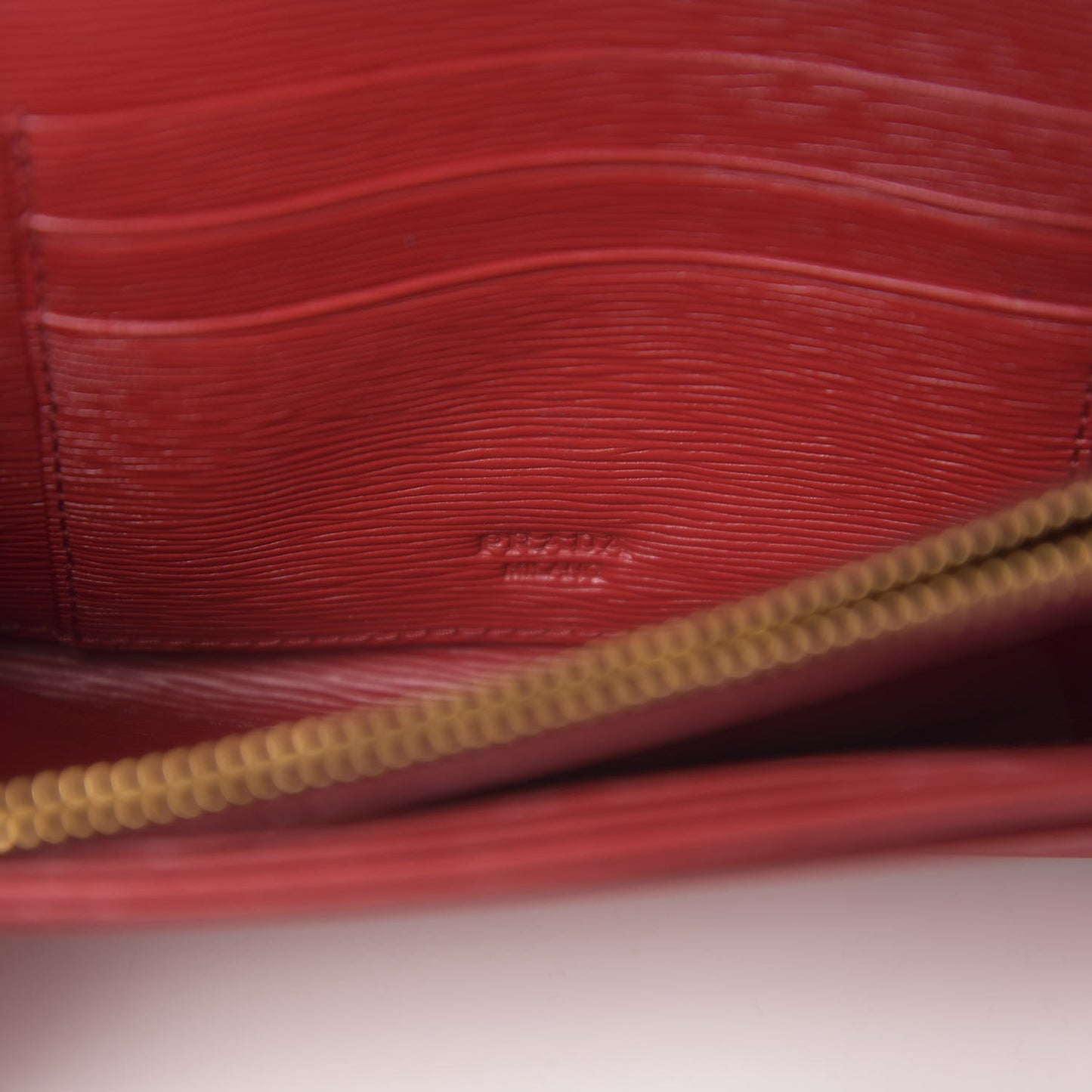 Vitello Move Flap Wallet With Strap Fuoco