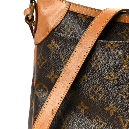 Louis Vuitton Monogram Odeon PM 11 of 12
