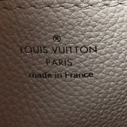 Louis Vuitton Mahina Muria Snow White 6 of 9