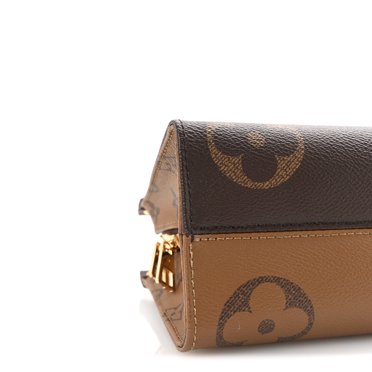 Louis Vuitton Reverse Monogram Giant OnTheGo East West 8 of 9