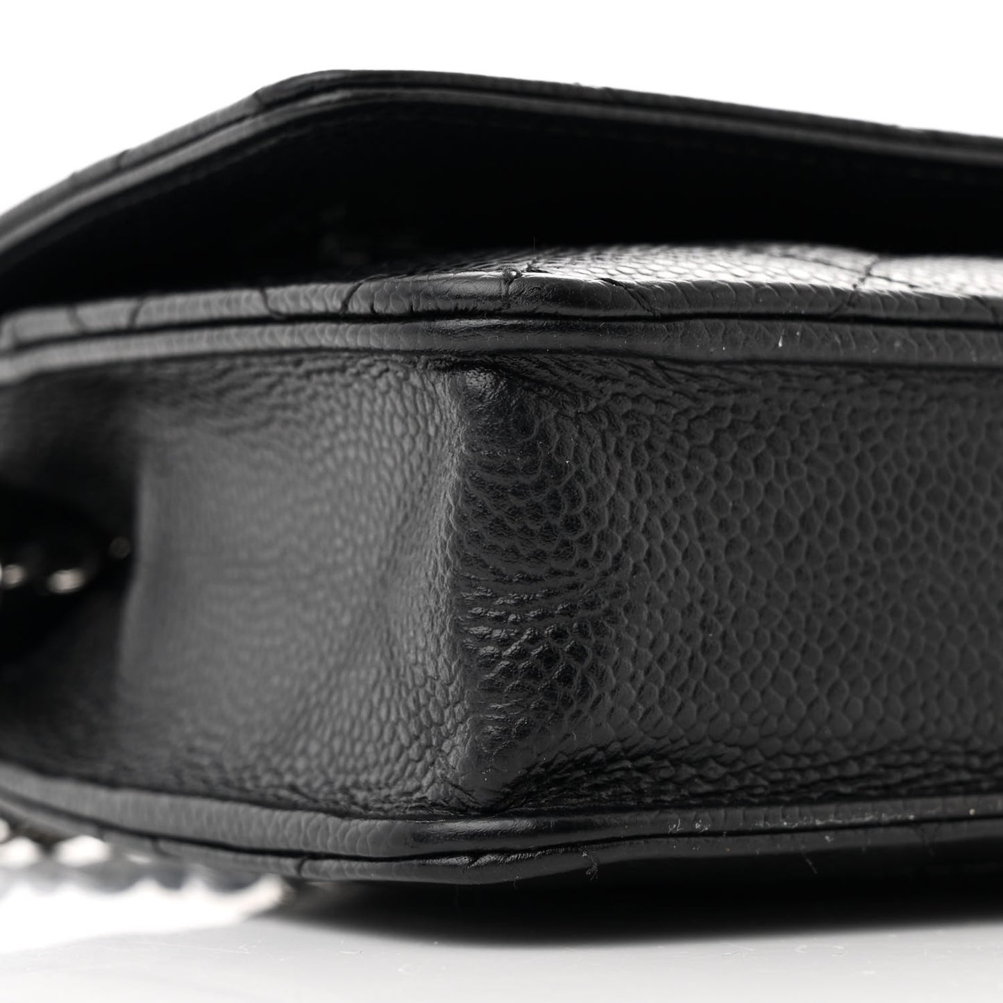 Caviar Quilted Wallet on Chain WOC Black