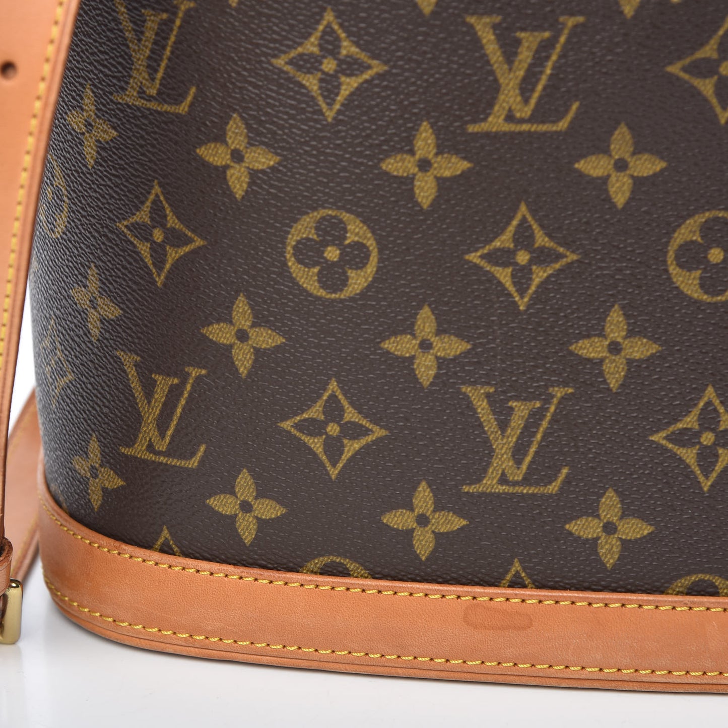 Monogram Nice