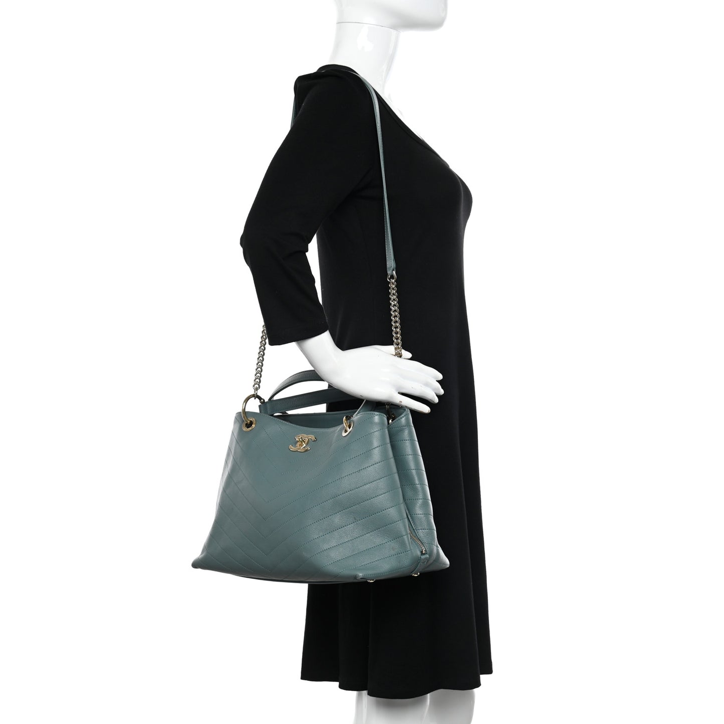 Calfskin Stitched Large Chevron Chic Shopping Bag Blue