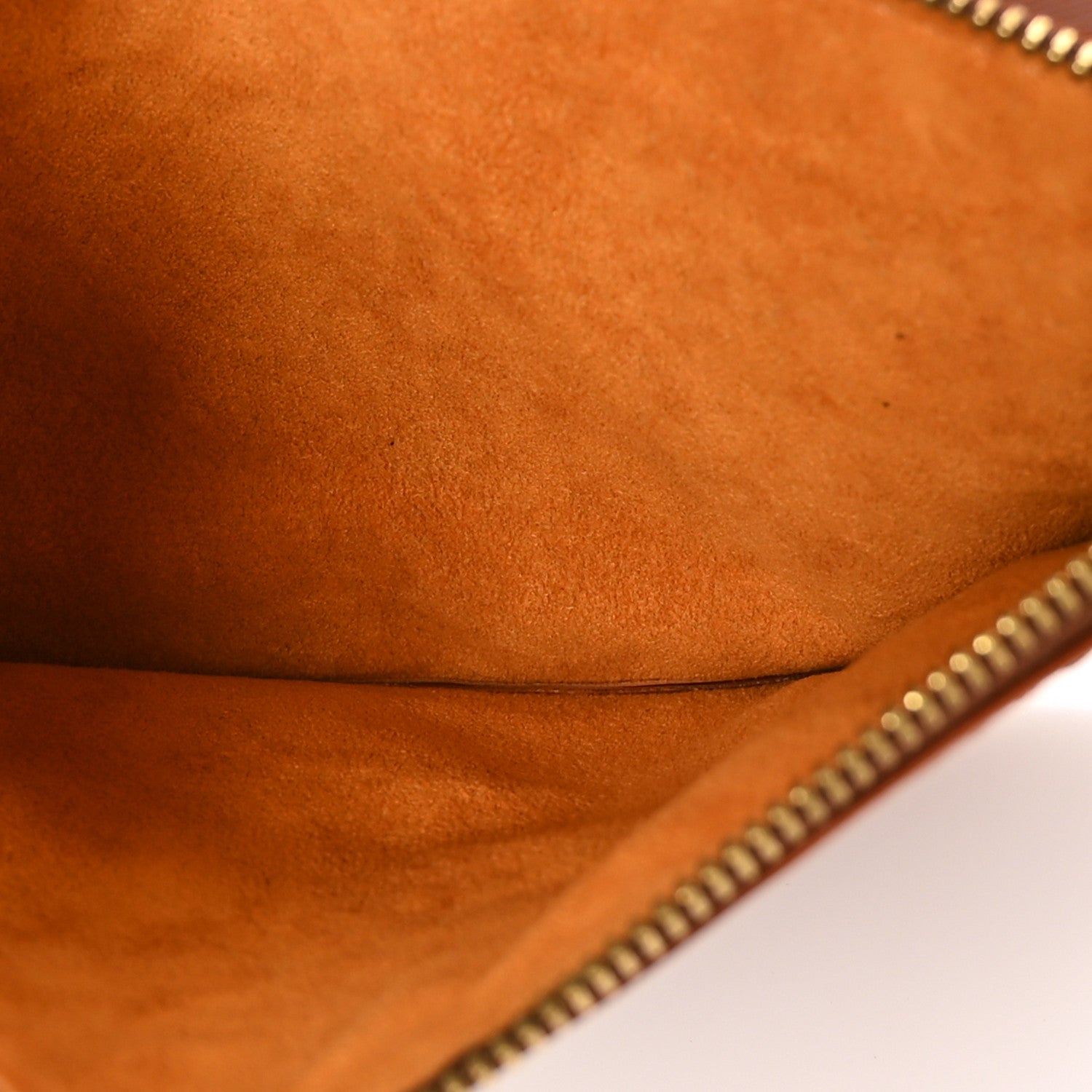 Louis Vuitton Epi Sac D'Epaule Kenyan Fawn 5 of 8