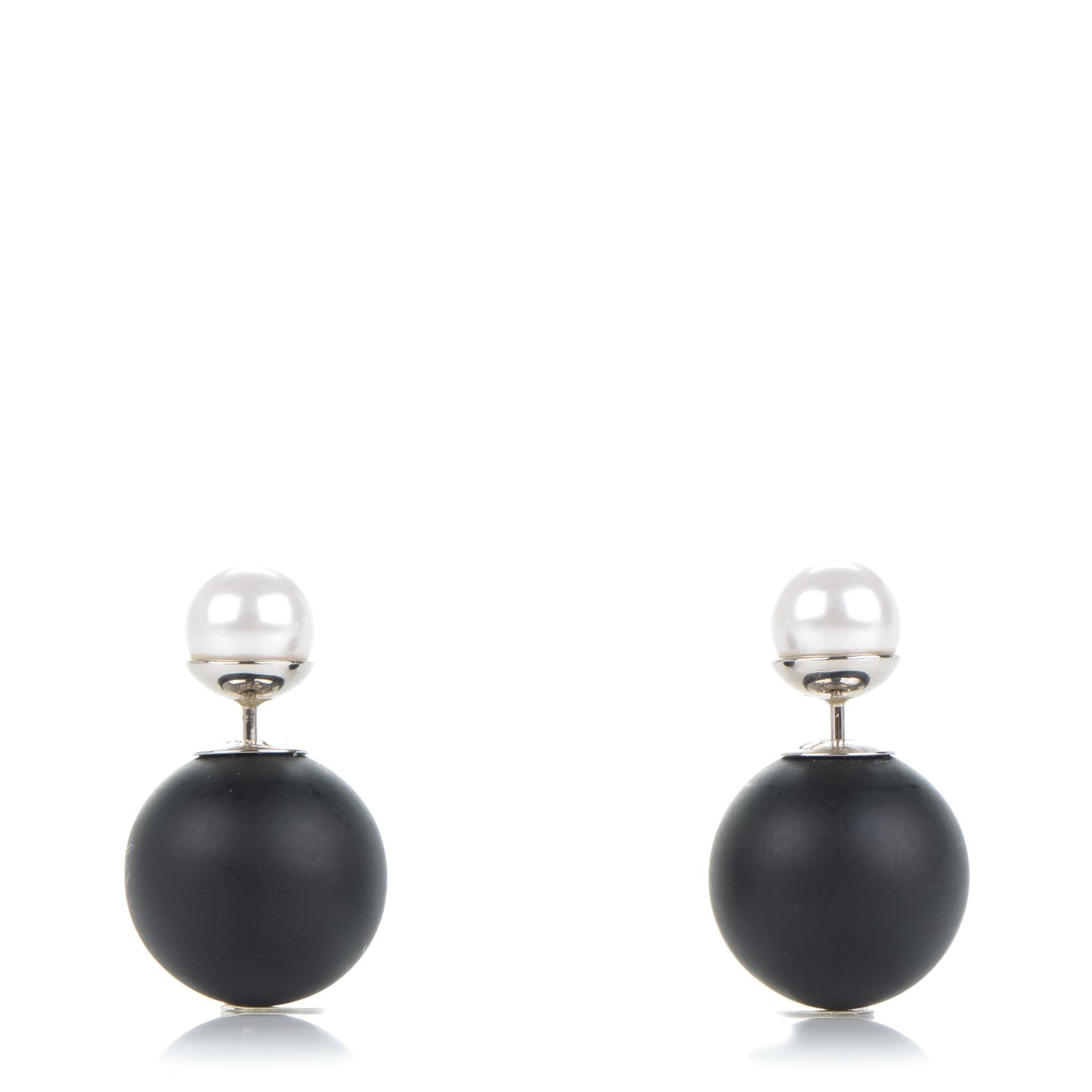 Mise En Dior Tribal Earrings Matte Black Pearl