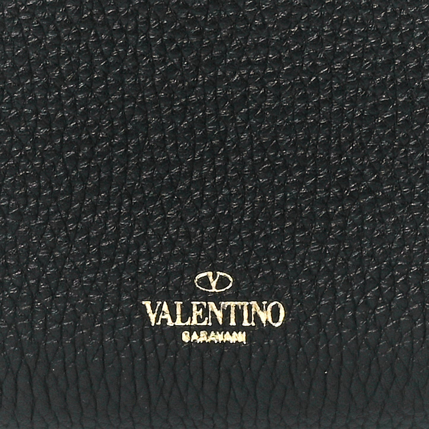 Pebbled Calfskin Rockstud Fold Zip Wallet Black