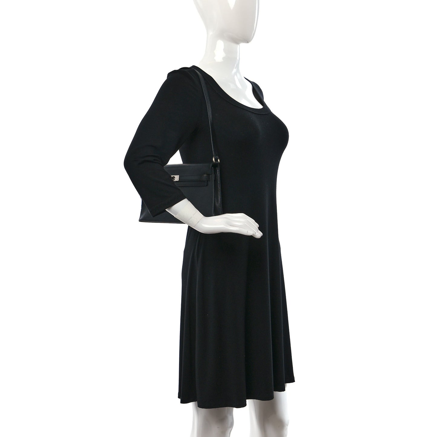 Chevre Chamkila Kelly Elan Black
