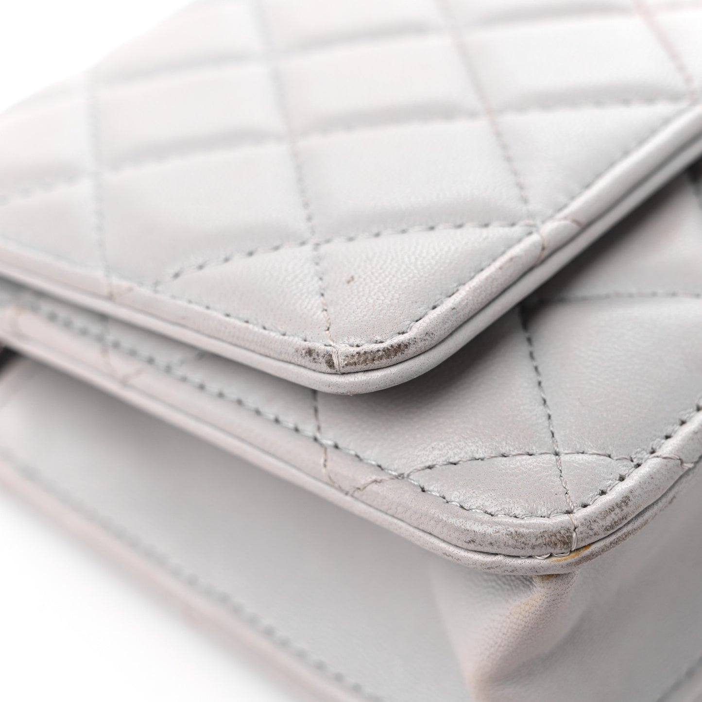 Lambskin Quilted Wallet On Chain WOC Grey