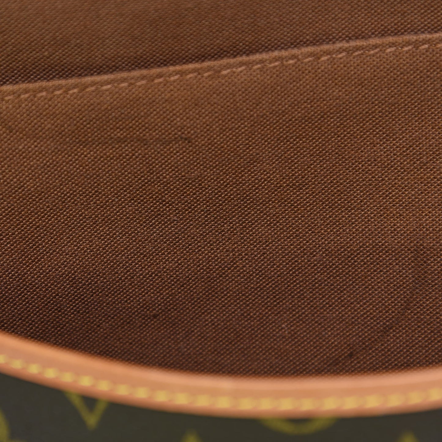 Monogram Saumur 35