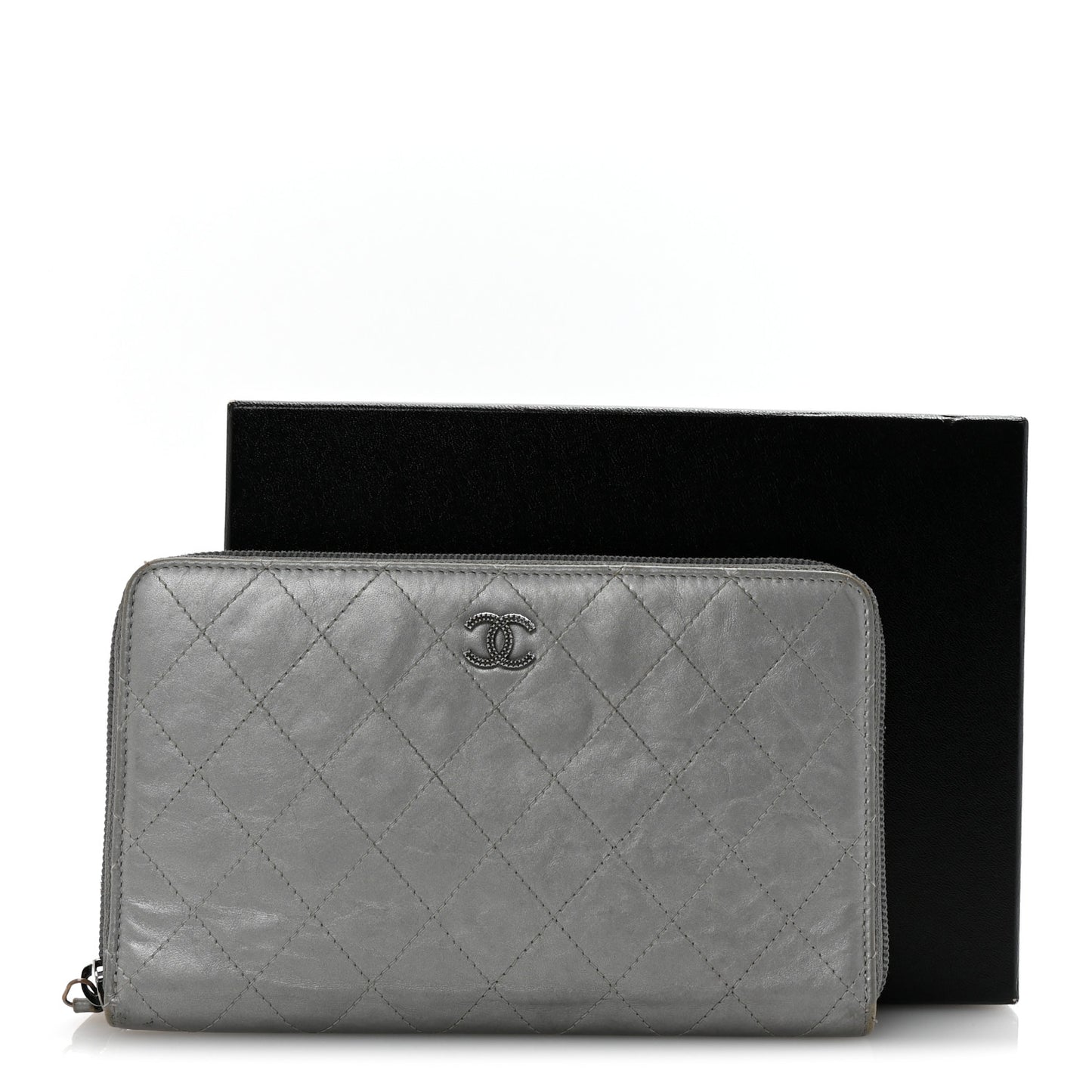 Metallic Aged Calfskin Quilted Palette Large Zip Around Organizer Wallet Silver