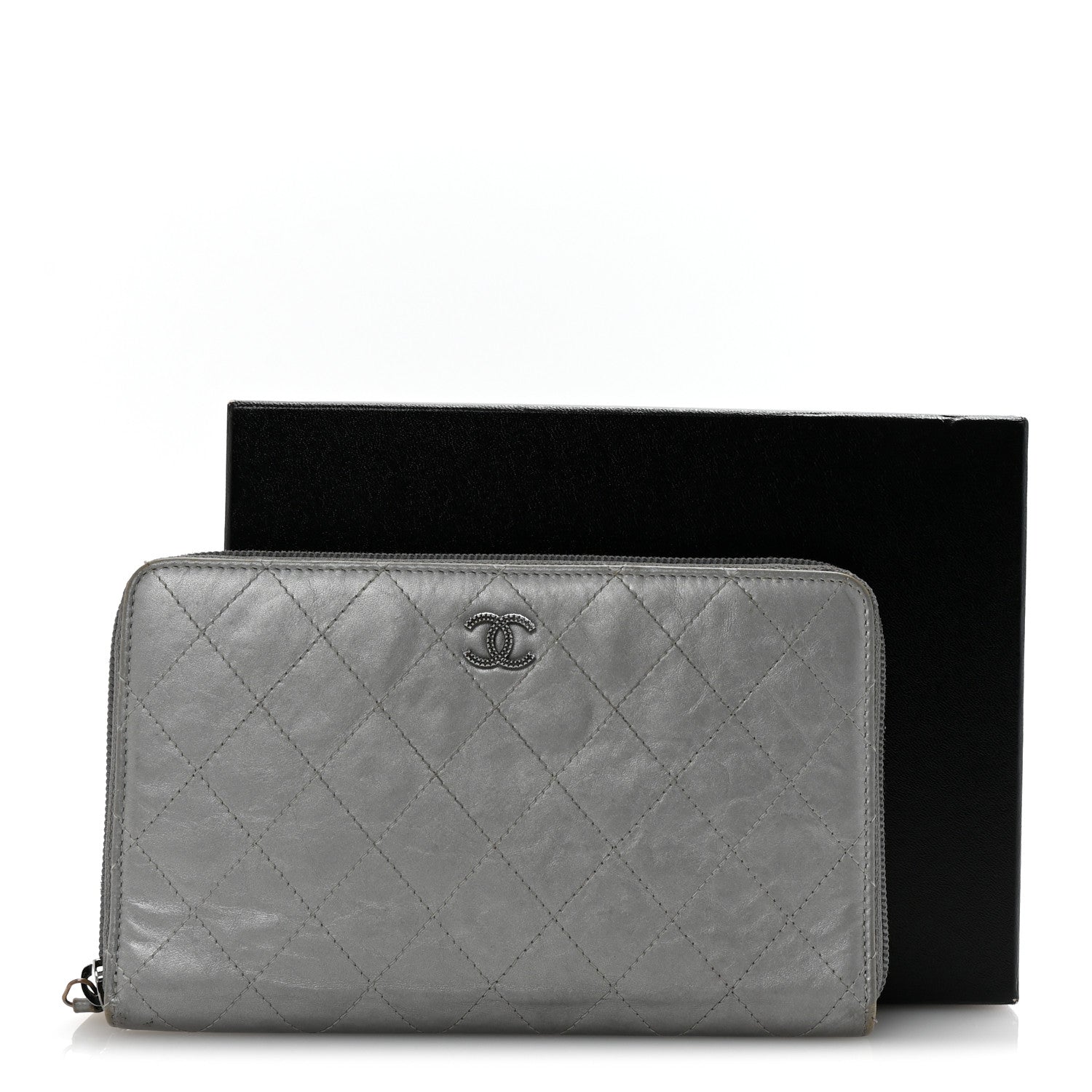 Chanel Metallic Aged Calfskin Quilted Palette Large Zip Around Organizer Wallet Silver 9 of 9