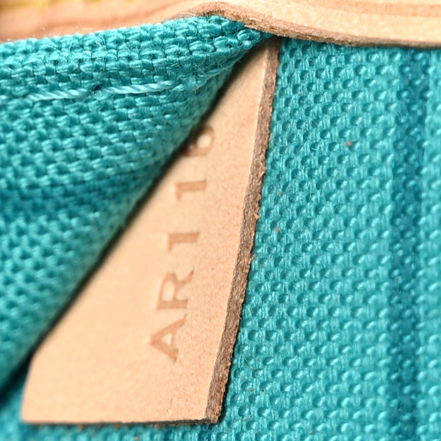 Monogram V Neverfull MM Turquoise