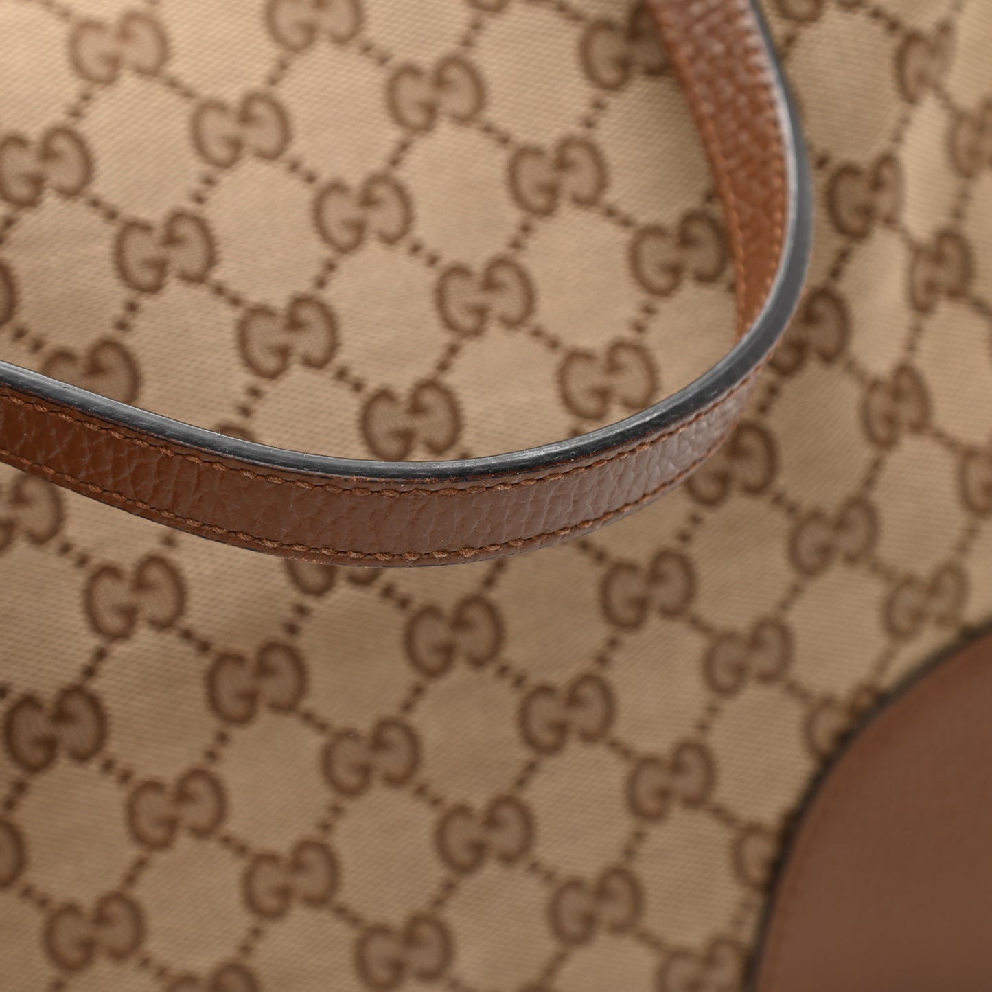 Monogram Medium Bree Zippered Tote Beige Tabacco