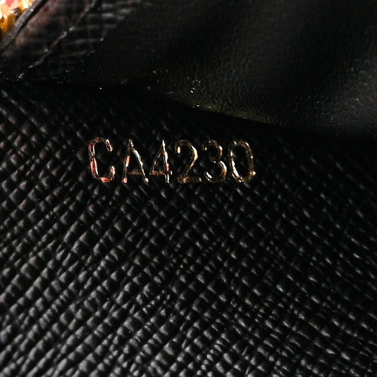 Game On Zippy Wallet White