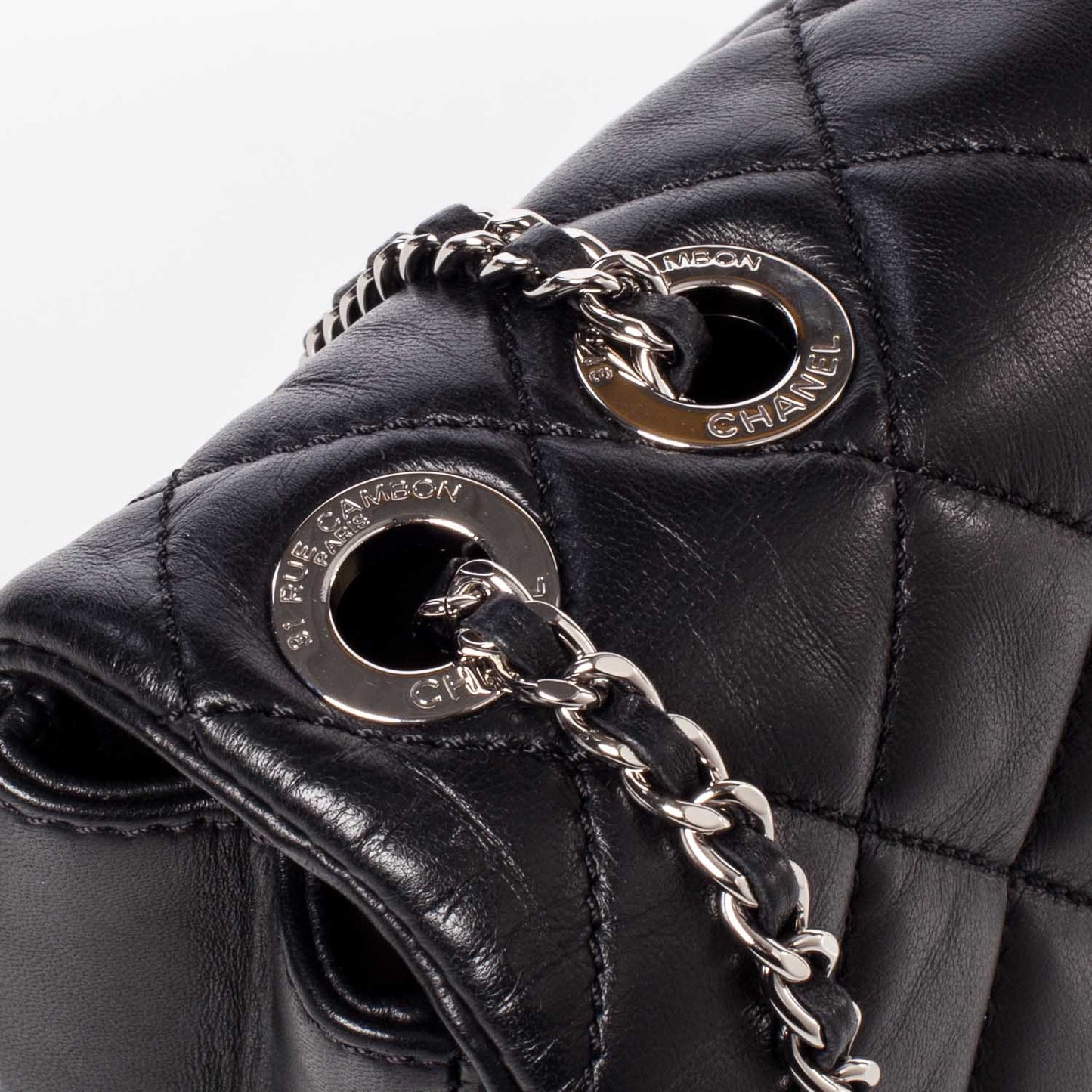Lambskin Medium Coco Rain Flap Black