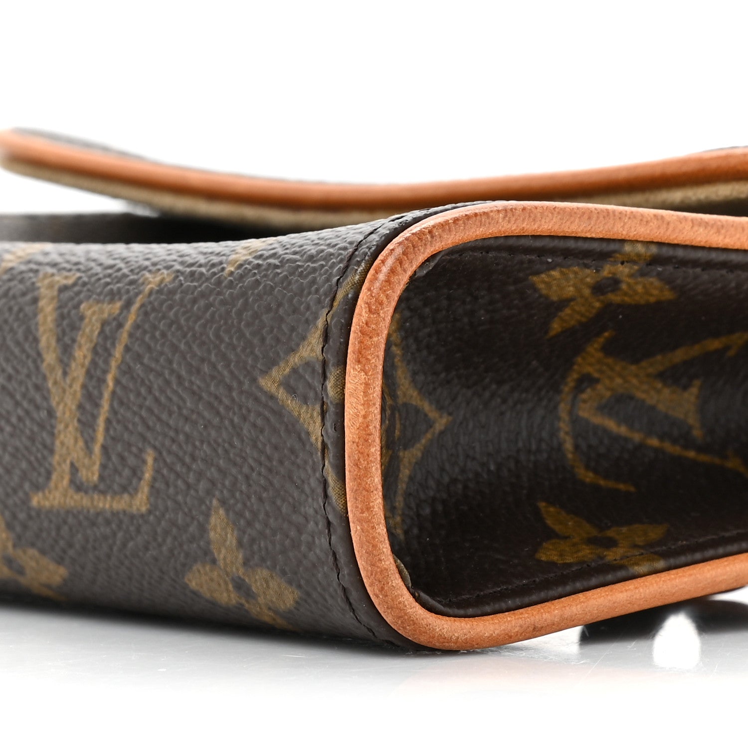 Louis Vuitton Monogram Pochette Florentine XS 9 of 14