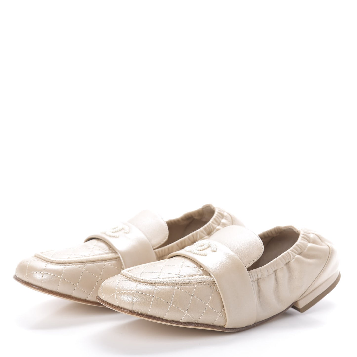 Laminated Lambskin Womens Quilted Elastic CC Moccasin Loafers 36 Beige