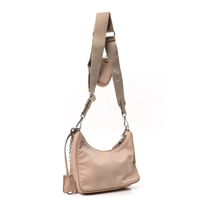 Prada Nylon Re-Edition 2005 Shoulder Bag Cammeo 3 of 10