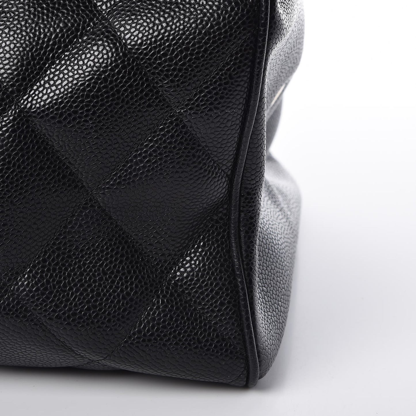 Caviar Quilted CC Tote Black
