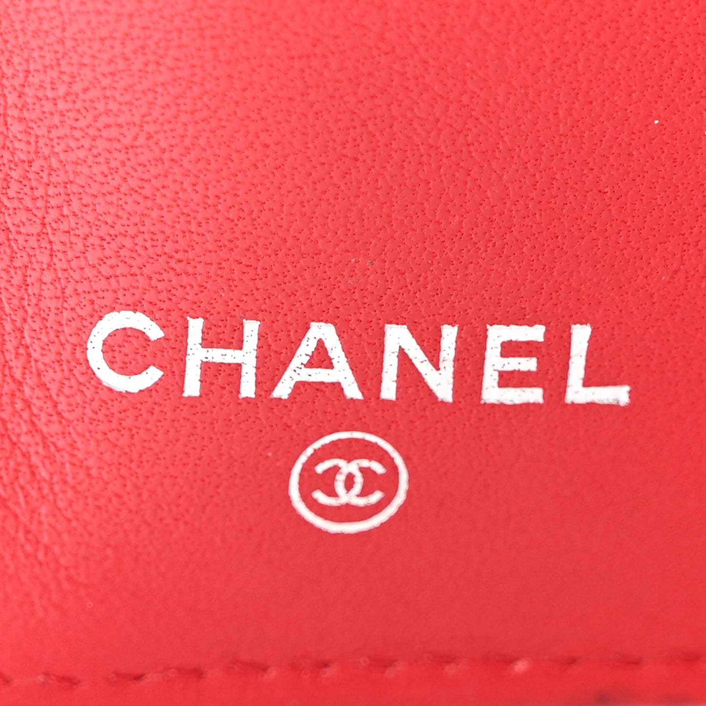 Caviar Sevruga Yen Wallet Red
